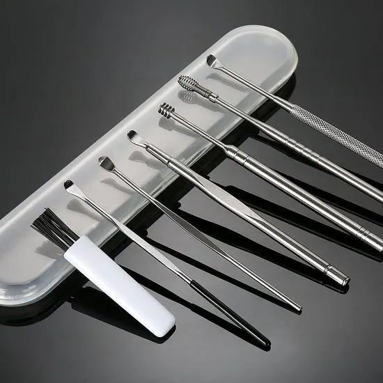 EarCleaningKit, 7 darabos készlet kiegészítőkkel a biztonságos fültisztításhoz - Image 1