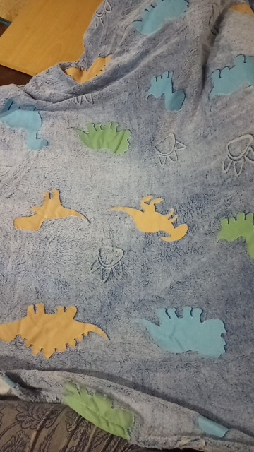 LuminousBlanket, a baba takaró, amely sötétben világít - Image 1