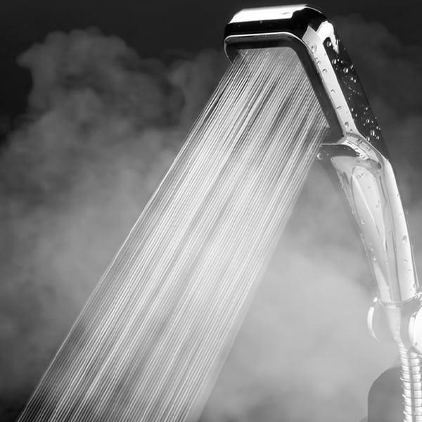 TurboShower, zuhanyzó erős vízsugárral és alacsony energiafogyasztással